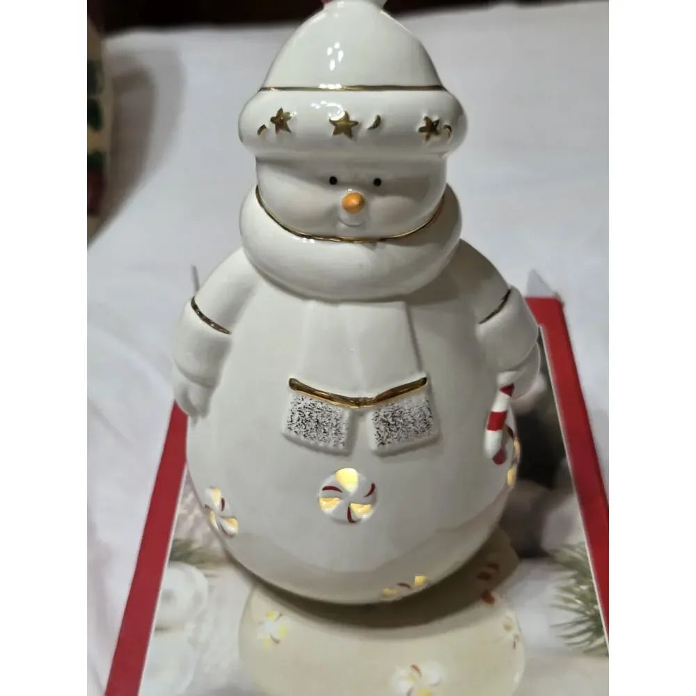 Lenox christmas decor charm